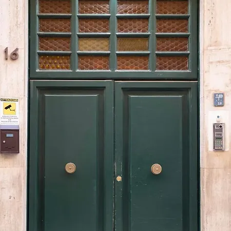 Leli's Studio Apartment *